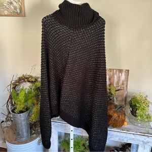 Calvin Klein black and metallic silver turtleneck shawl poncho Medium Large